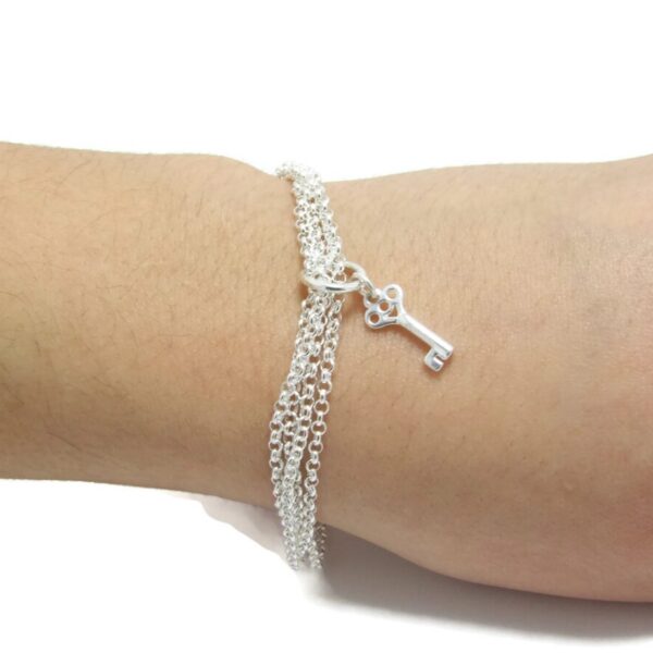 Rolo Chain Bracelet with Key Charm