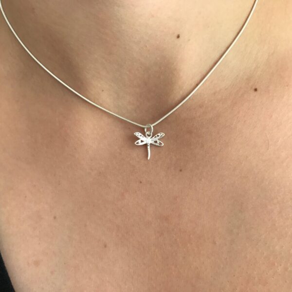 1mm Snake Chain Dragonfly Necklace